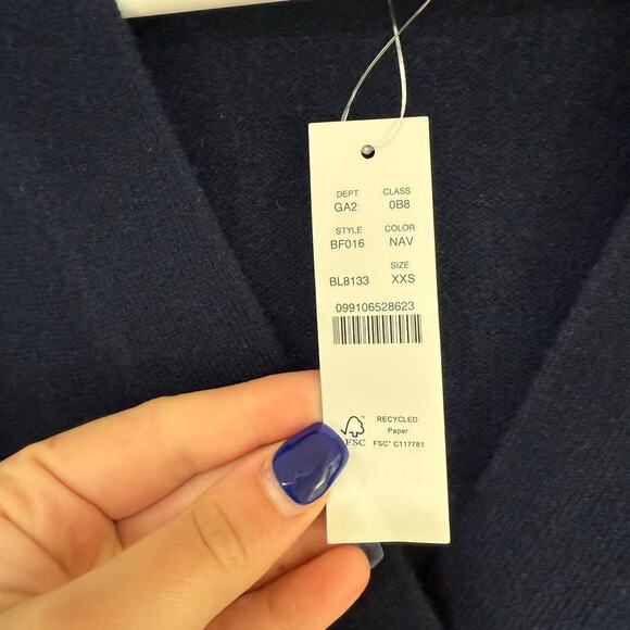 NWT J.Crew Cashmere Patch Pocket Cardigan Sweater BF016 in Black Size XXS - Picture 6 of 9